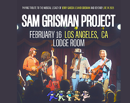 Musicians with stringed instruments on a stage